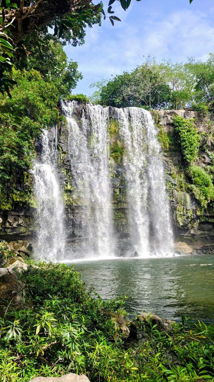 Waterfall swim stop on the Hanging Bridges & Sloth Tour