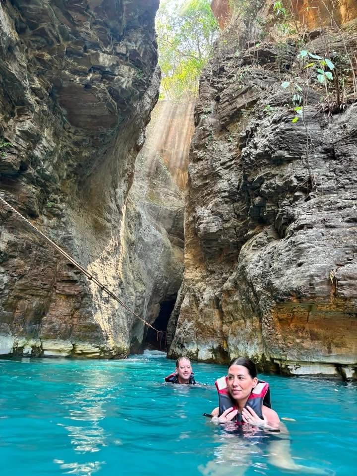 Discover La Leona Waterfall photo 7